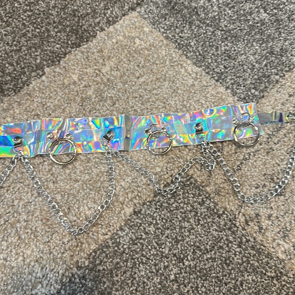 Iridescent Rave Chain Belt - Picture 7 of 8